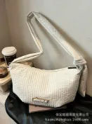 喜挖2店 大容量尼龍包包女2025新款夏天百搭小眾單肩斜後背包上課通勤餃子包
