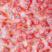 小當家~love小心心糖果 草莓味手工切片糖 水果味糖果 創意糖 高顏值喜糖糖果 結婚喜糖 糖果批發