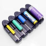 (店+)單槽充電器 18650 21700 26650 14500 電池 都可以用