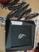 【麥蔻嚴選】華碩gt-ax11000三頻萬兆電競無線路由器！ 功能正常使用，缺壹個天線，沒有電源，