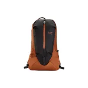 (店+)【Arcteryx 始祖鳥】24016-Fika 始祖鳥 22L ARRO 22L 休閒背包雙肩包  尼龍咖啡色  男女同款情侶款