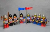 樂高LEGO6086城堡系列中世紀系列征兵成色如圖灰色頭盔有氧化