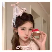 【MISA】蕾絲髮夾 蝴蝶結髮夾/甜美蕾絲蝴蝶結飄帶緞面立體小禮帽造型髮夾 鴨嘴夾(2色任選)