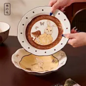 【🎯 在臺出貨 🔥】鎂燒碗碟家用新款卡通陶瓷餐具可愛碗盤2026款餐具復古陶瓷碗盤 盤子 碗盤 點心盤 陶瓷盤