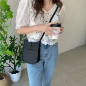 (店+)【LEESA】防水包\韓國包包\INS包包\馬鞍包\斜背包\側背包\女包側背包女\女生斜背包\小包包\斜背包女