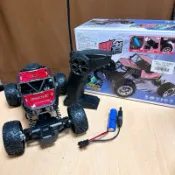 《薇妮玩具》1:20 遙控車 合金遙控車 4個避震器 4輪越野吉普車 高速越野車 超跑 11-1582 安全合格標章玩具