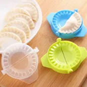 【AV-one精品】現貨 ￼家用包餃子神器 月牙形捏水餃模具 包餃子器H016