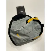 【正品全新帶吊牌】Nike 日系機能慢跑手臂包（款號FC9080-912/內置三格層/雙層大空間/反光條/運動健身臂包）