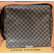 二手真正品，Lv N45258皮革經典棋盤格咖啡色斜背包。四夾層。可調式皮革肩背帶 二手包 皮包