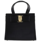 【DOKODEMO】二手Salvatore Ferragamo Ferragamo Vara RIBON手提包，兩用單肩包 BA21 4178，黑色小牛皮。可斜背、肩背或手提。兩用設計。 A5 尺寸。磁扣開合。女士款