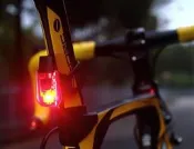 MOON ALCOR 車尾燈 紅光 快拆磁扣式 LED燈 警示燈 公路車 登山車 車後燈☆跑的快☆