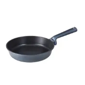 【康寧餐具WORLD KITCHEN】藍寶石鑄造不沾平煎鍋24cm