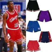 【NBA】M&N Mitchell&Ness 復古球褲 名人堂球員 寬鬆 舒適 街頭 男短褲 多款任選(SMSHAC18023-CBUBLCK97&)