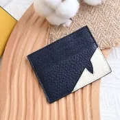 【FENDI 芬迪】經典品牌小怪獸撞色小牛皮信用卡名片夾隨身夾(深藍)