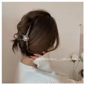 【HaNA 梨花】韓國黑白奧黛莉．氣質山茶花抓夾