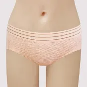 【瑪登瑪朵】無鋼圈  低腰寬邊三角無痕內褲(茱萸粉)