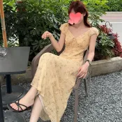【法式修身掐腰】V領碎花洋裝 海邊度假長裙 純欲風洋裝 渡假風洋裝 長裙洋裝 修身掐腰裙 度假洋裝