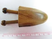 Q比小店-梢楠木 蝸牛 穴道按摩刮痧器刮痧棒指壓推拿臉部按摩原始點