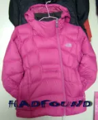 【經典款】精品 網路獨賣 THE NORTH FACE 精品 稀有商品   女S 深桃紅 600 Fill  連帽羽絨外套  (adidas NIKE CHANEL 無售)