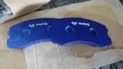 總代理 賓士 AMG  八活塞  8片   qp racing 藍色山道競技版來令片一組9999元