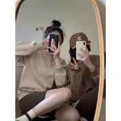 🥐ⓇⒺⓃⒶ｜韓劇藝校生🎨｜大地色加絨大學T_大地色/加絨/秋冬/百搭/寬鬆/大學T【R21051】