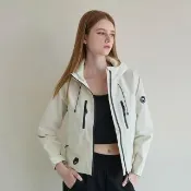 【ELLE ACTIVE】女款 機能防風防潑水連帽防曬風衣外套-珍珠白色(EA25S2W6103#91)