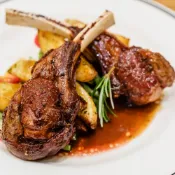 黑胡椒迭香帶骨羊小排（約5片/包/300g±10%） 羊肉 羊排【海豐生鮮】