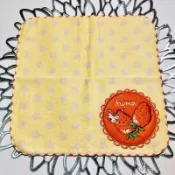 【午後時光】狗頭包副牌 MIMO 水玉圓點 大草莓刺繡 雙色滾邊 精美貼布 手帕/小方巾-5422-A特價