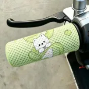 🎀臺灣出貨🎀電動車冰絲新款可愛印花卡通手套摩托車三輪車自行車通用透氣手把 機車手把套 機車握把套 手把套 機車把手套