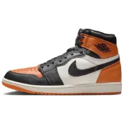 (店+)【Jordan】DZ5485-008 Jordan Air Jordan 1 皮革 Shattered Backboard扣碎 2025復刻版 柔軟舒適 防滑耐磨 高幫 復古籃球鞋 男款 白黑橙 Air Jordan 鞋 Air Jordan 男鞋