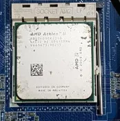 AMD Athlon II X2 240雙核心處理器+華擎N68-S主機板+DDR2 2GB記憶體、附風扇與擋板