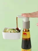 協貿國際日用品生活館 蠔油擠壓器廚房擠蠔油泵頭家用耗油瓶按壓嘴大小通用真空專用神器