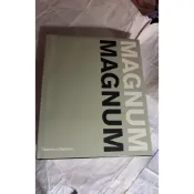 《文化國際通》9780500288306 -Magnum馬格南 攝影師拍攝的四百多張照片(稍有泛黃內頁無損)