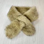 《二手良品》UNIQLO保暖圍巾 仿真貂毛圍巾