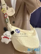 日系可愛包包女韓版簡約百搭餃子包高顏值元氣少女學生斜背包【時尚大衣櫥】