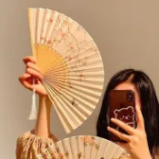 免運 臺灣出貨 古風扇子 折扇 古風 中式扇子 手扇 新中式古風海棠折疊小扇子女夏天國風漢服拍照隨身攜帶折扇高顔值