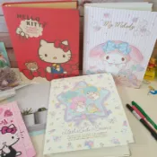 正版📒HELLO KITTY精裝26孔夾 B5 26孔夾 美樂蒂 26孔夾 雙子星 活頁筆記 活頁夾 資料夾 筆記夾