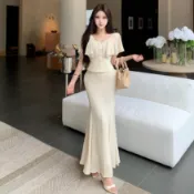 YIFENZI 套裝✨ 實拍夏季性感收腰顯瘦斗篷上衣高腰包臀魚尾裙半身裙套裝女 法式修身收腰顯瘦純欲日常旅遊晚會宴席婚禮