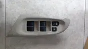 NISSAN SENTRA 180, SENTRA M1 駕駛座電動窗控制開關，品相優