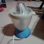 LoyoLa 電動榨汁機 全新