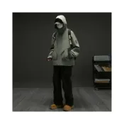(店+)衝鋒衣情侶連帽機能外套軍綠色立體剪裁防風防潑水夾克寬鬆大尺碼版型側袖徽章裝飾大容量口袋可調抽繩帽登山露營通勤穿搭男女同款耐磨抗皺春秋戶外休閒上衣