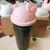 24時內發❤️宇宙人凱蒂貓環保塑膠杯蓋手搖飲料杯蓋環保杯塑膠杯