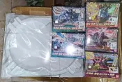 萬代 BB戰士 SD高達 SD三國傳 曹操 騎馬競技 激鬥戰車，全新未拆好盒，順豐，套出不單，缺趙雲與劉備，包括正版萬代