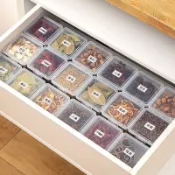 🔥優選新品🔥透明雜糧收納盒 廚房調料罐香料分裝盒 五穀堅果儲物罐 八角花椒塑料盒 食品級密封防潮保鮮收納容器 廚房收