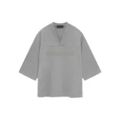 (店+)125SP244103F Fear of God Essentials SS24 Football Tee 字母印花徽標V領七分袖美式足球衣 男款 深麥灰/DARK HEATHER OATMEAL