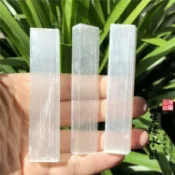 協貿國際日用品生活2館 天然白石膏膏片原石原礦礦物標本實物圖一組