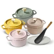 【STAUB】圓形琺瑯鑄鐵鍋16cm+陶瓷盤餐盤20cm+矽膠多功能勺(德國雙人牌集團官方直營)