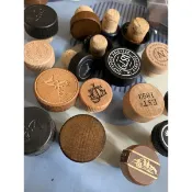 泰懶～（滿百才出貨，不含運費～）洋酒蓋 威士忌瓶蓋 軟木塞 空鳳材料DIY空氣鳳梨 葡萄酒軟木塞  瓶塞 酒蓋