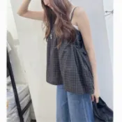 26春裝上市 清冷氣質 such a lady 細肩格紋側口袋平口傘狀背心 共一色