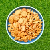 (店+)飛機餅乾/數字餅乾/奇福餅乾 量販包1500g/3000g 寶龍餅乾 雪Q餅 古早味懷舊零食【嘻饈仔現貨】